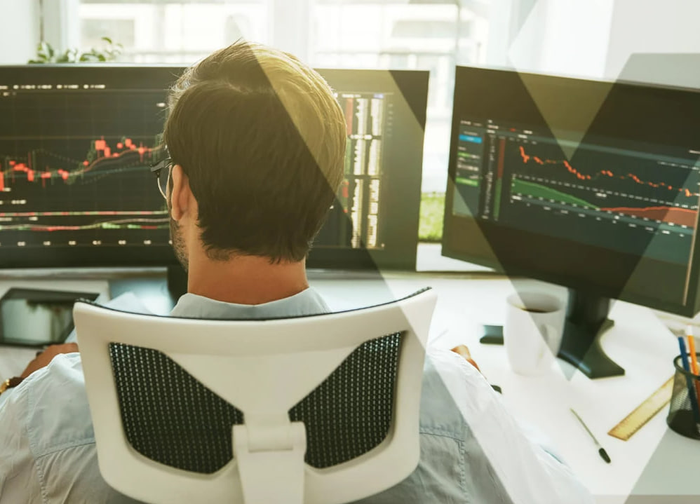 کارشناس ارزشگذاری سهام | گروه مالی شریف | راهنما جامع شغل کارشناس ارزشگذاری سهام